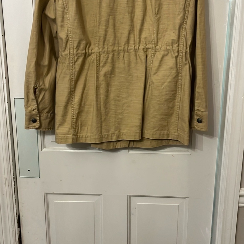 Chelsea DeBoer Tan Utility Jacket Classic Style - Picture 6 of 10